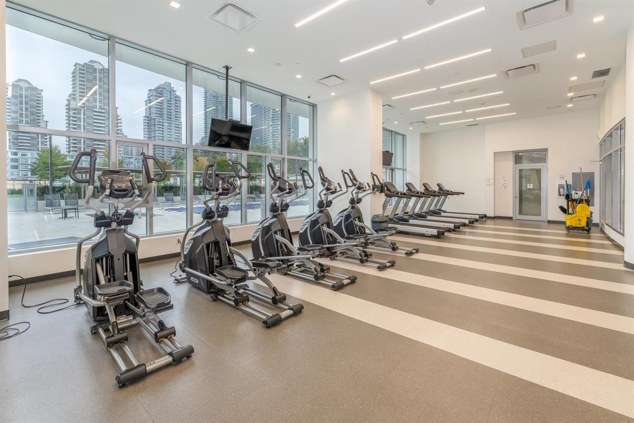 #508 – 2388 MADISON AVENUE